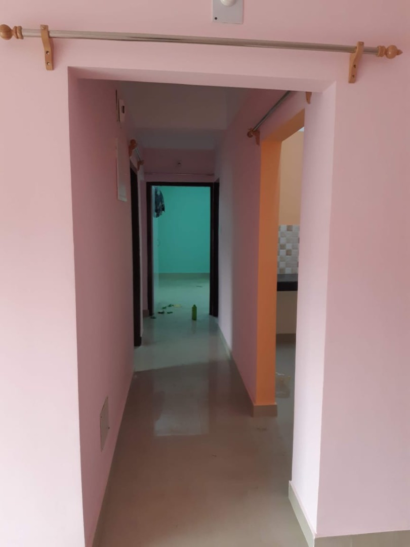 Semi Furnished 3bhk in  for Rent